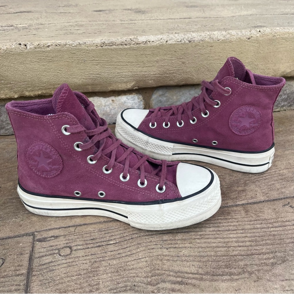 Converse Chuck Taylor All Star Platform Shadowberry Suede 572229C Women's 6.5